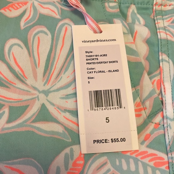 Vineyard vines, size 5 girls shorts - Picture 5 of 9